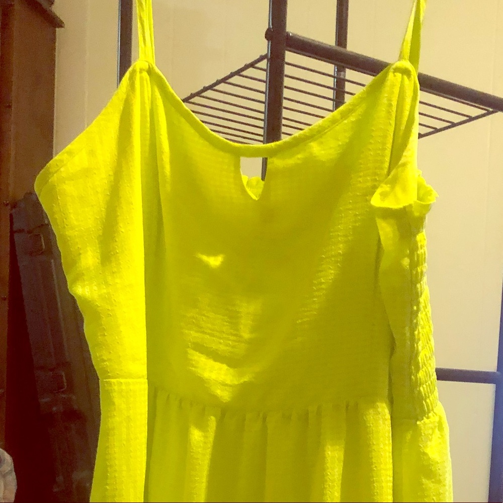 YELLOW SUNDRESS